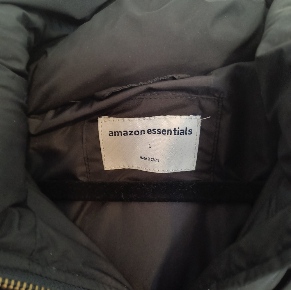 Winter jacket - Picture 4 of 5